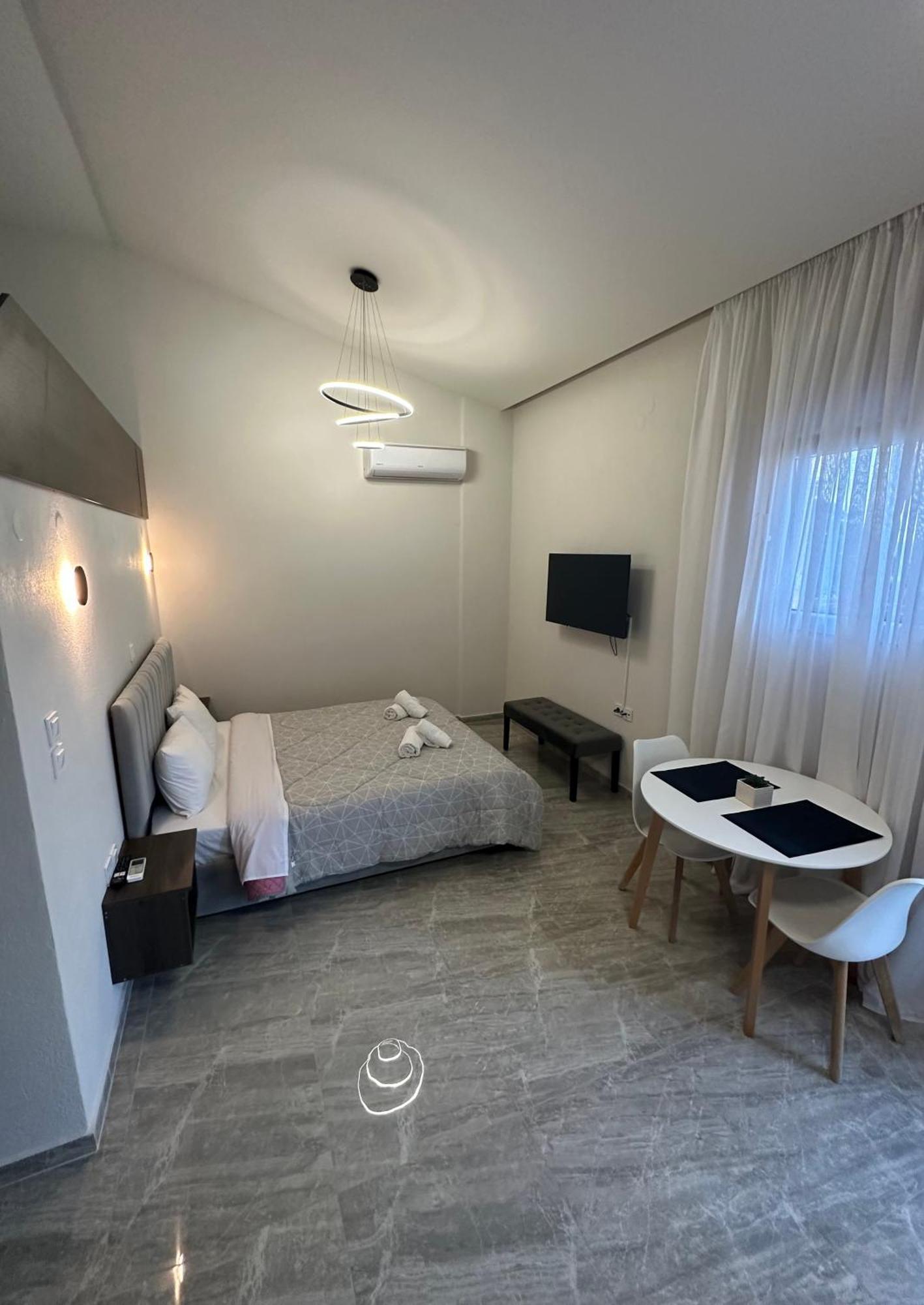 Natalie'S Apartments Nea Nea Makri Esterno foto
